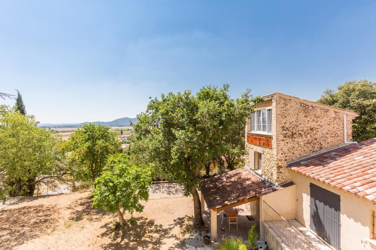 Le Charme D'un Pigeonnier Provencal Avec Piscine Hébergement de vacances Oraison