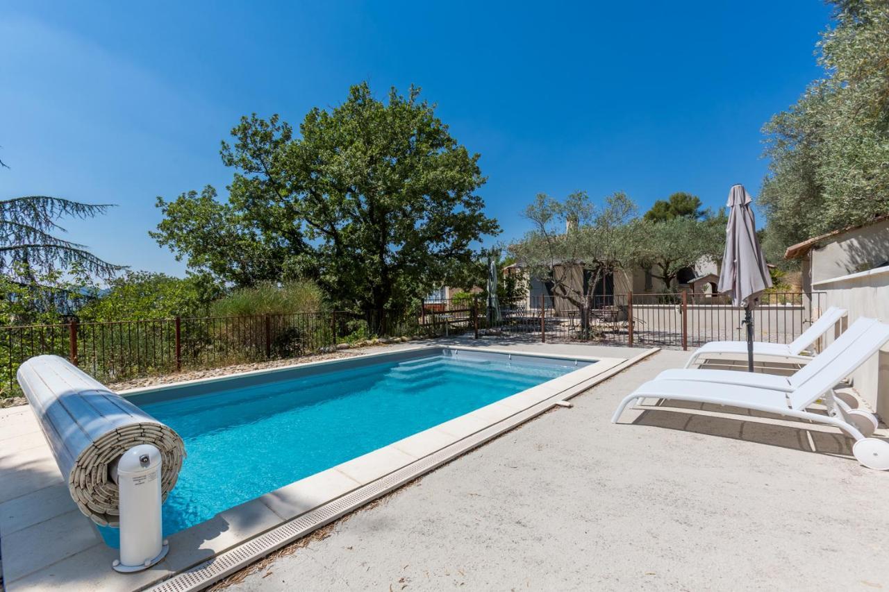 Le Charme D'un Pigeonnier Provencal Avec Piscine Ferienhaus *